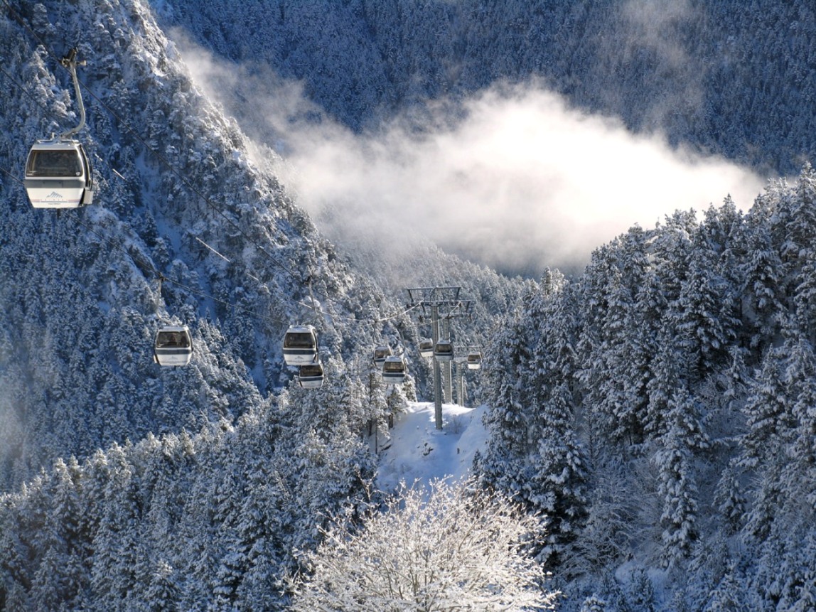 Visit Arinsal, Andorra for affordable ski and snowboard holidays